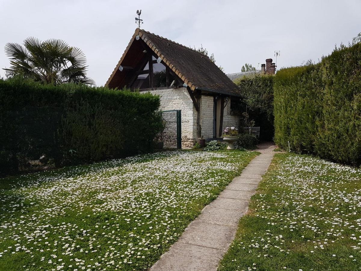 Studio Mil Roses Andé Exterior photo